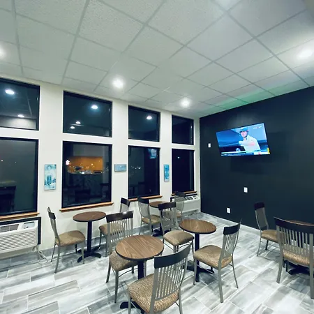 Super 8 By Wyndham Winona Mn-3