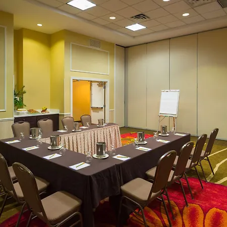 Hilton Garden Inn Edison/Raritan Center-2