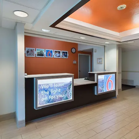 Motel 6-Hillsboro, Tx-2