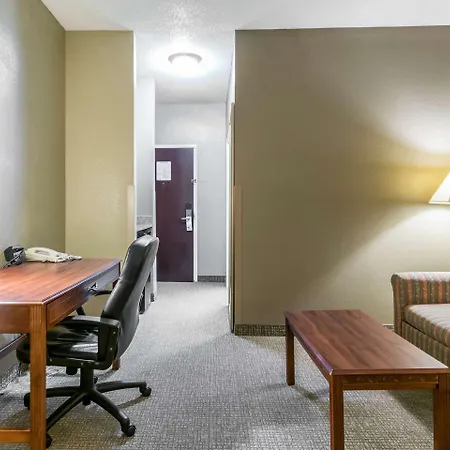 Comfort Suites Owensboro South-3