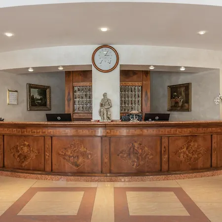 Hotel Michelangelo-3