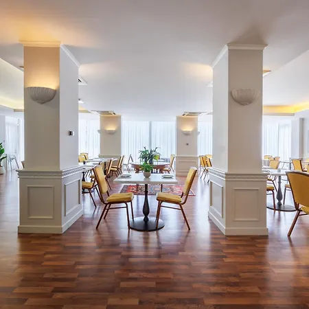 Parco Dei Principi Boutique Hotel-3