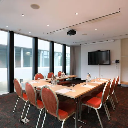 Hyperion Hotel Basel-3