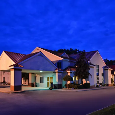 Red Roof Inn Sandusky - Milan-3