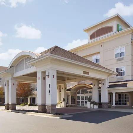Holiday Inn Grand Rapids-Airport By Ihg-2