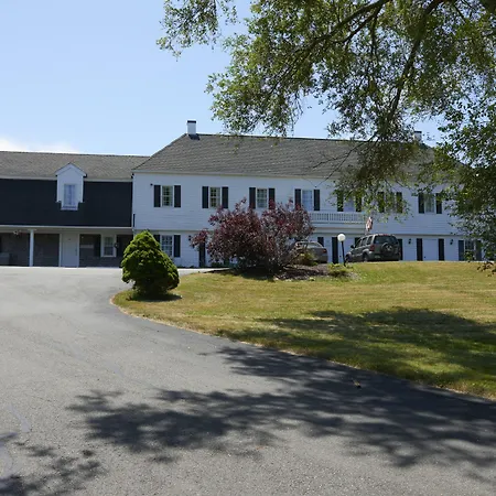 Sandwich Lodge & Resort-2