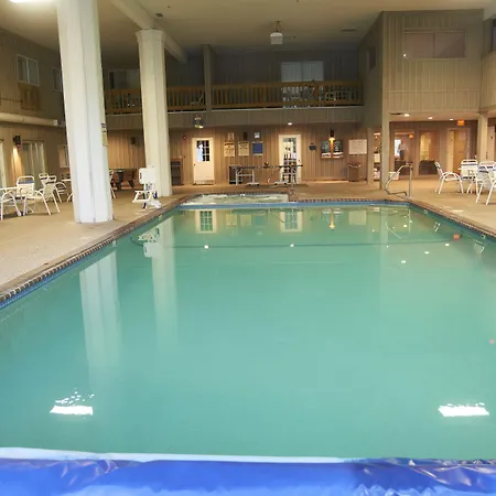 Sandwich Lodge & Resort-3