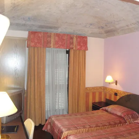 Hotel Due Mondi-3