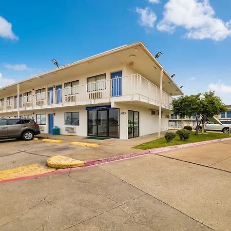 Motel 6-Greenville, Tx-2
