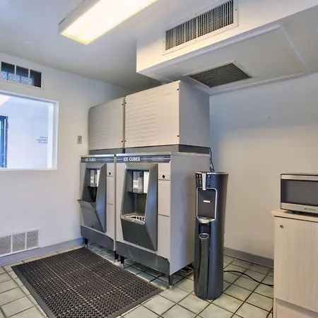Motel 6-Valdosta, Ga - University-3