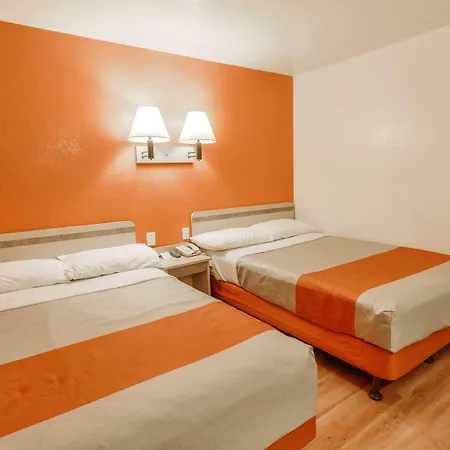 Motel 6-Huntsville, Tx-2
