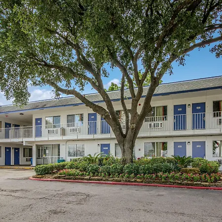 Motel 6-Conroe, Tx-2