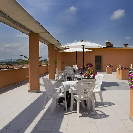 Hotel Solarium-3