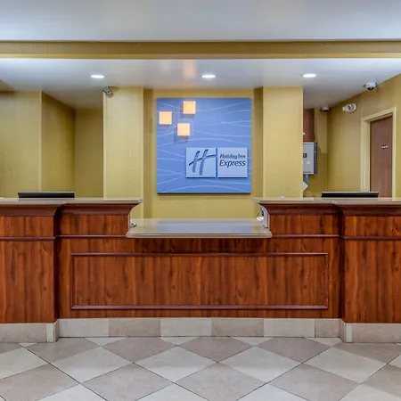Holiday Inn Express Hotel & Suites Bowling Green By Ihg-2