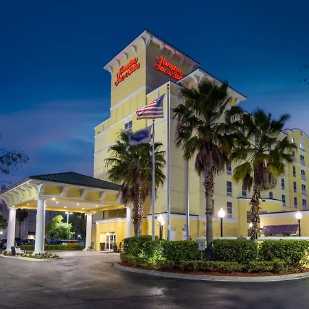 Hampton Inn & Suites Jacksonville Deerwood Park-3