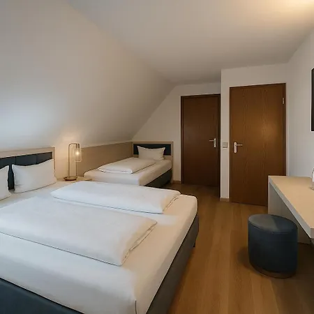 Messehotel Daucher A9 Autobahn 24h Self-Check-in-2