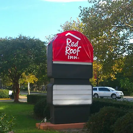 Red Roof Inn Hampton Coliseum-3