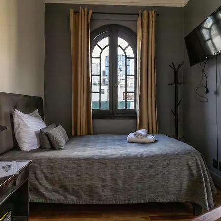 De Blasis Budget Rooms-2