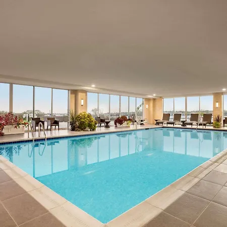 Wyndham Newport Hotel-2