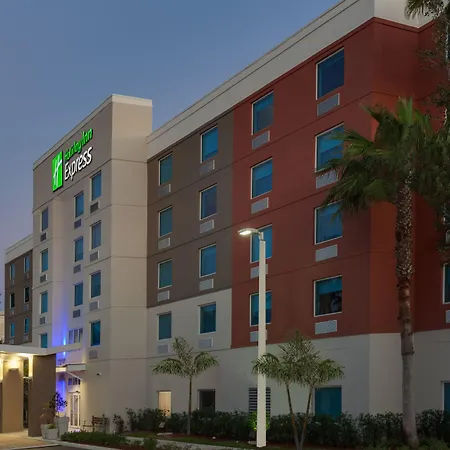 Holiday Inn Express Hotel & Suites Fort Lauderdale Airport/Cruise Port By Ihg-3