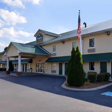 Douglas Inn & Suites-3