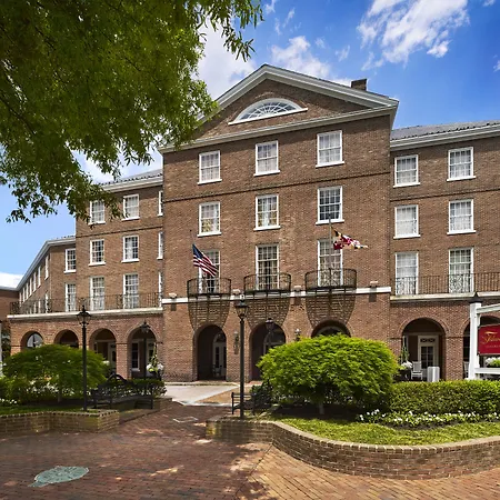 The Tidewater Inn-3