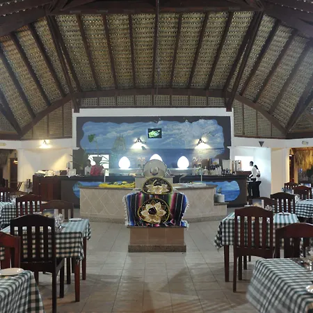 Vik Hotel Arena Blanca-2