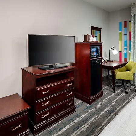 Hampton Inn & Suites Texarkana-2