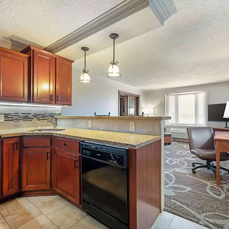 Best Western Plus Mid Nebraska Inn & Suites-2
