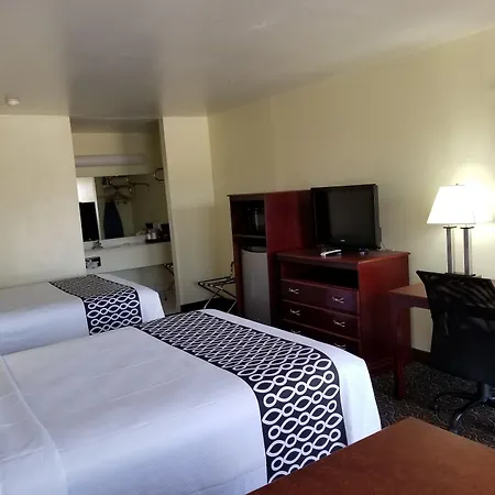 Shiloh Inn Lamesa-3