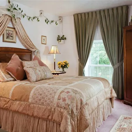 The Roosevelt Inn-3