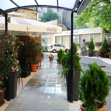 Best Western Premier Hotel Astoria-3