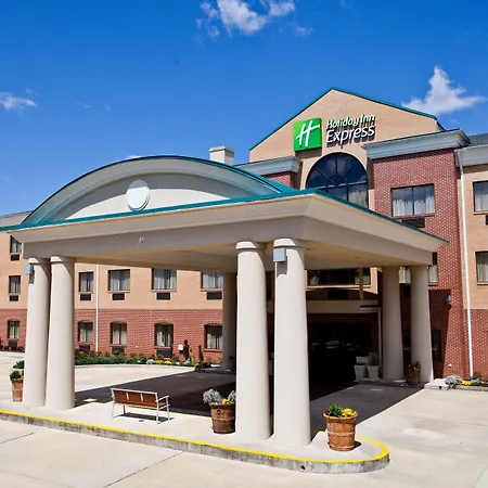 Holiday Inn Express Clanton-2