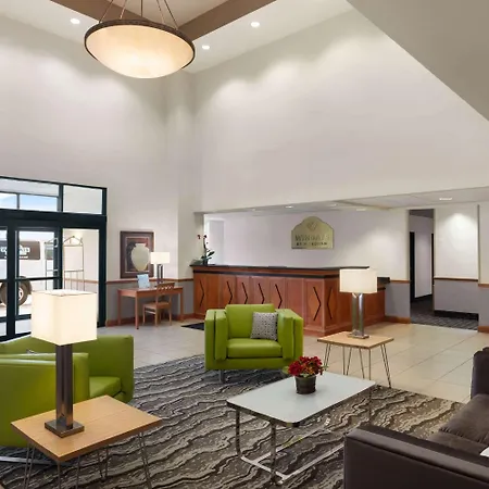 Wingate By Wyndham Bentonville-2