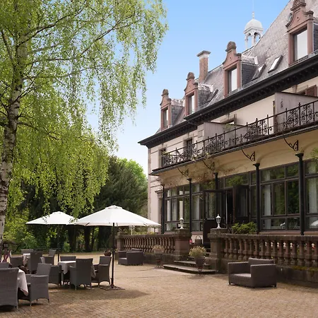 Hotel The Originals Domaine de Beaupré - Room Service Disponible-3