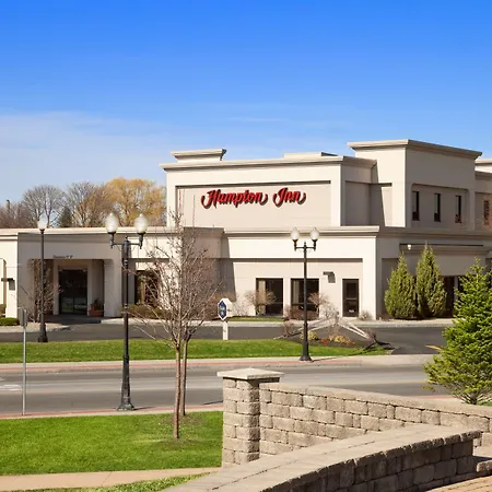 Hampton Inn Geneva-2
