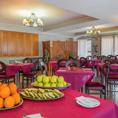 Hotel Mora-3