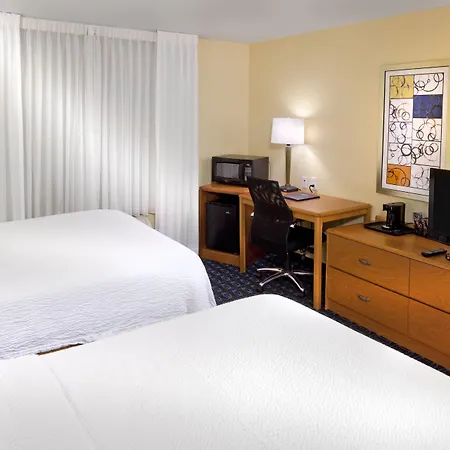 Fairfield Inn And Suites San Bernardino-3