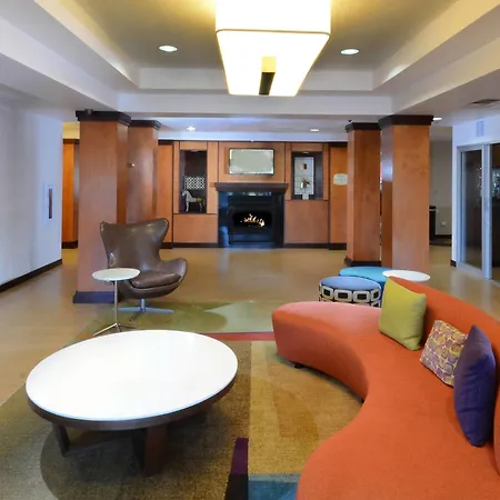 Fairfield Inn & Suites Roanoke Hollins/I-81-3