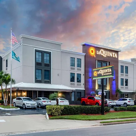 La Quinta By Wyndham St. Petersburg Northeast *Newly Renovated-3