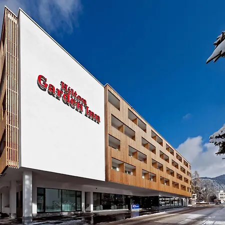 Hilton Garden Inn Davos-3