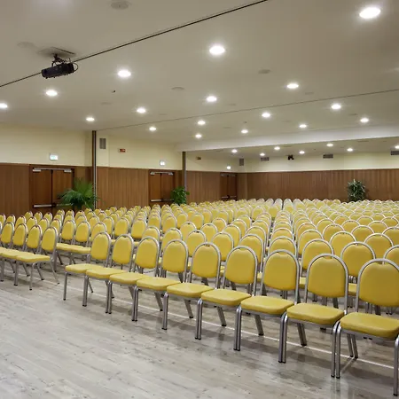 Holiday Inn Cagliari By Ihg-2