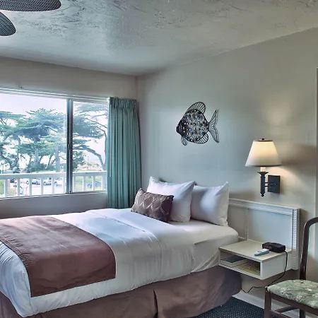 Lovers Point Inn-3