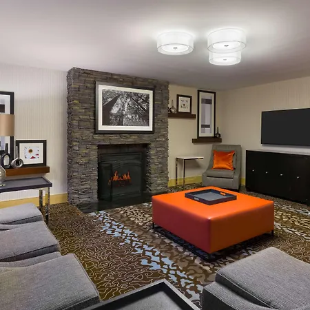 Hampton Inn Danbury-3