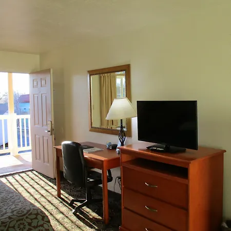 Montrose Valley Lodge-2