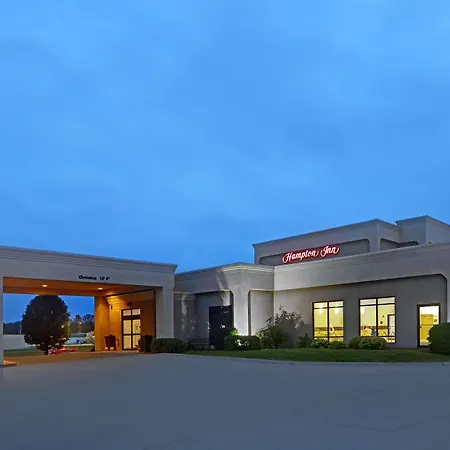 Hampton Inn Keokuk-2