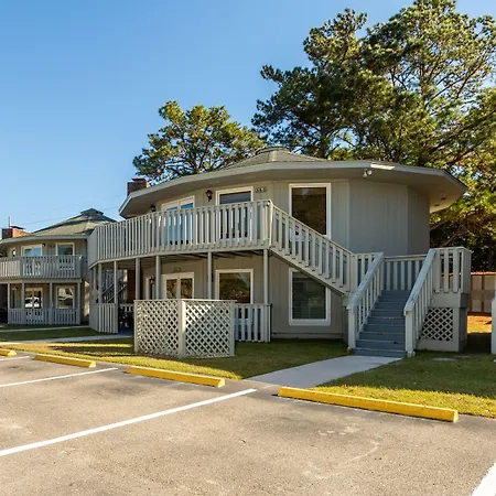 Country Club Villas-3