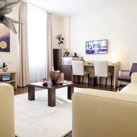 Hotel Merkur-2