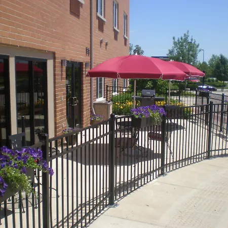 Comfort Suites Elgin Northwest-2