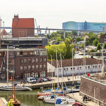 Hotel Kontorhaus Stralsund-2